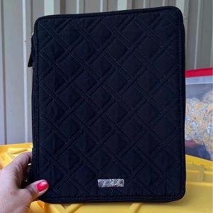 Brand new!! Vera Bradley Iconic Tablet Tamer Organizer Classic Black